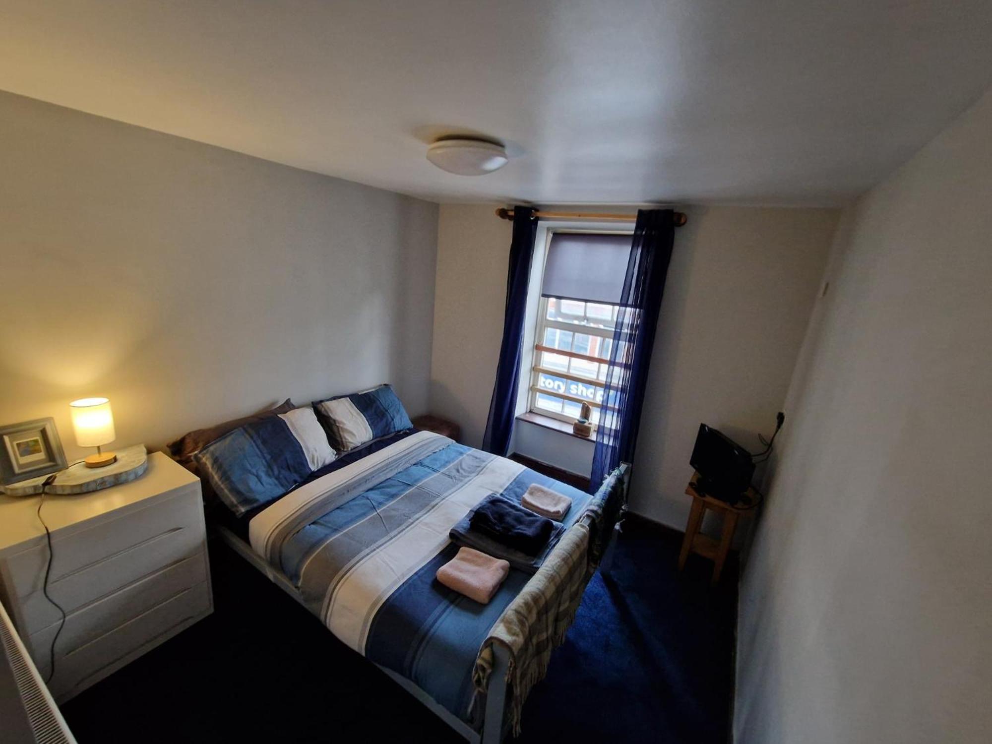 Y Castell Budget Accommodation 풀헬리 외부 사진